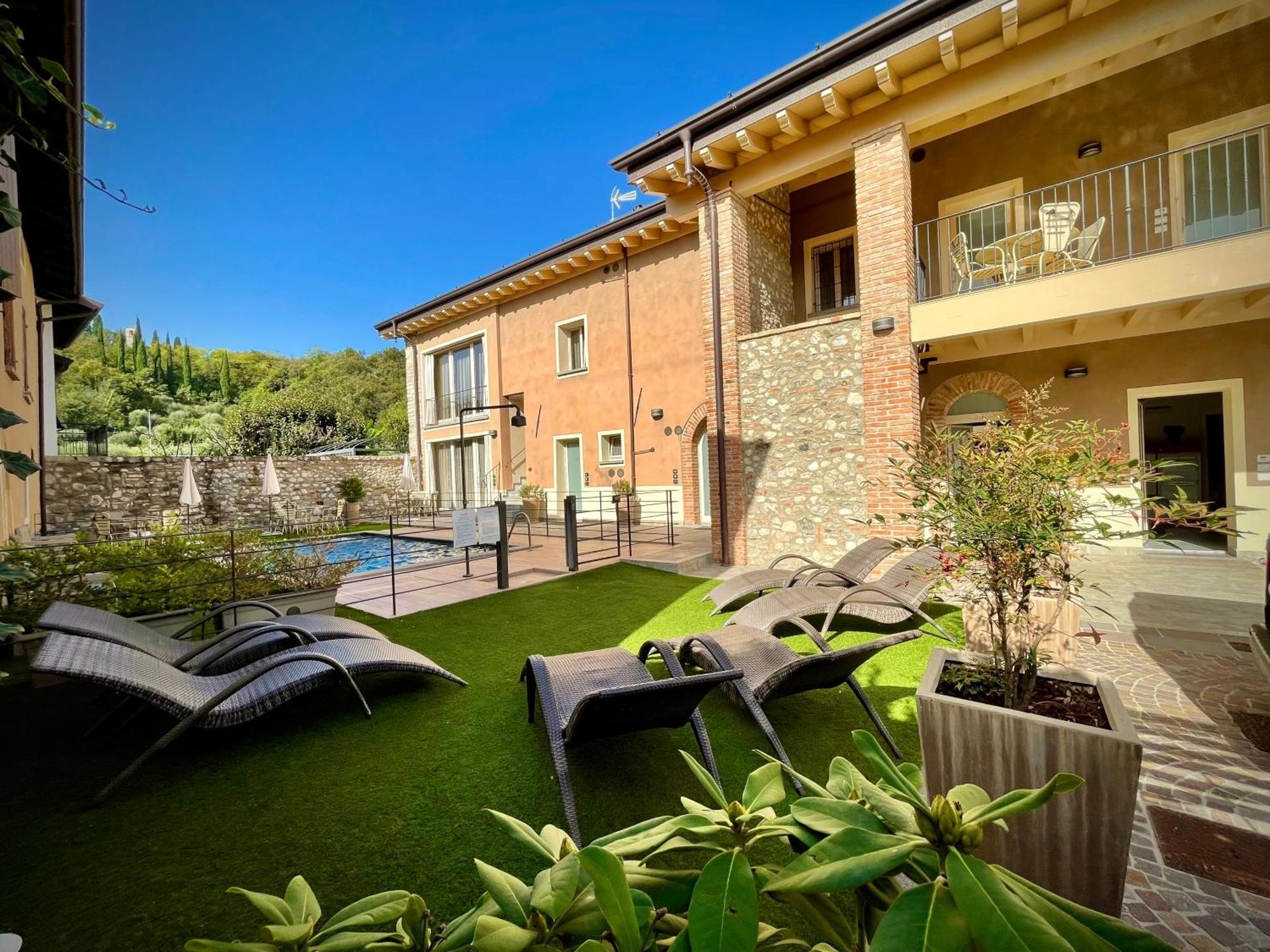 Villa Fontanelle Gardapartments Polpenazze del Garda Eksteriør billede