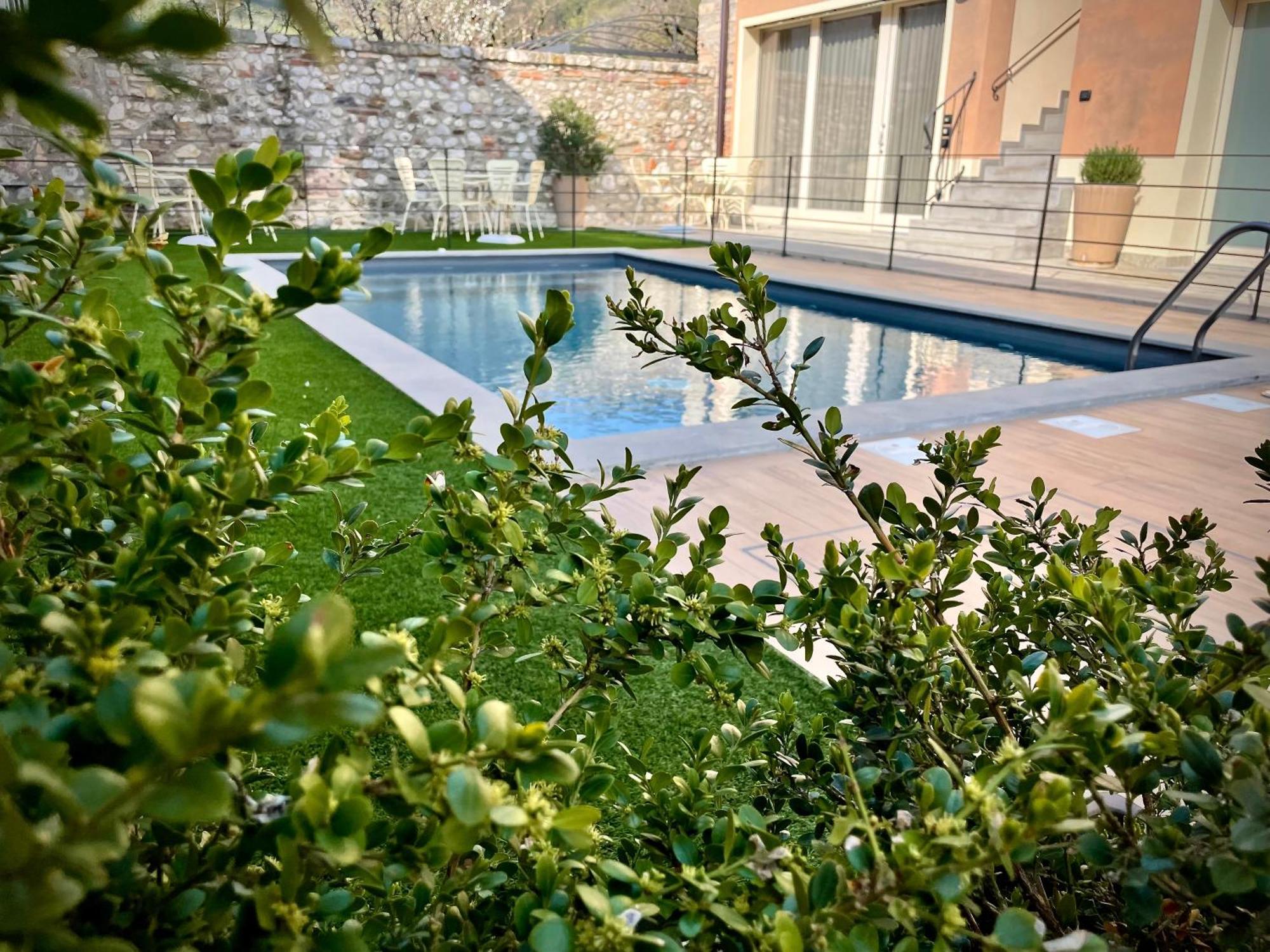 Villa Fontanelle Gardapartments Polpenazze del Garda Eksteriør billede