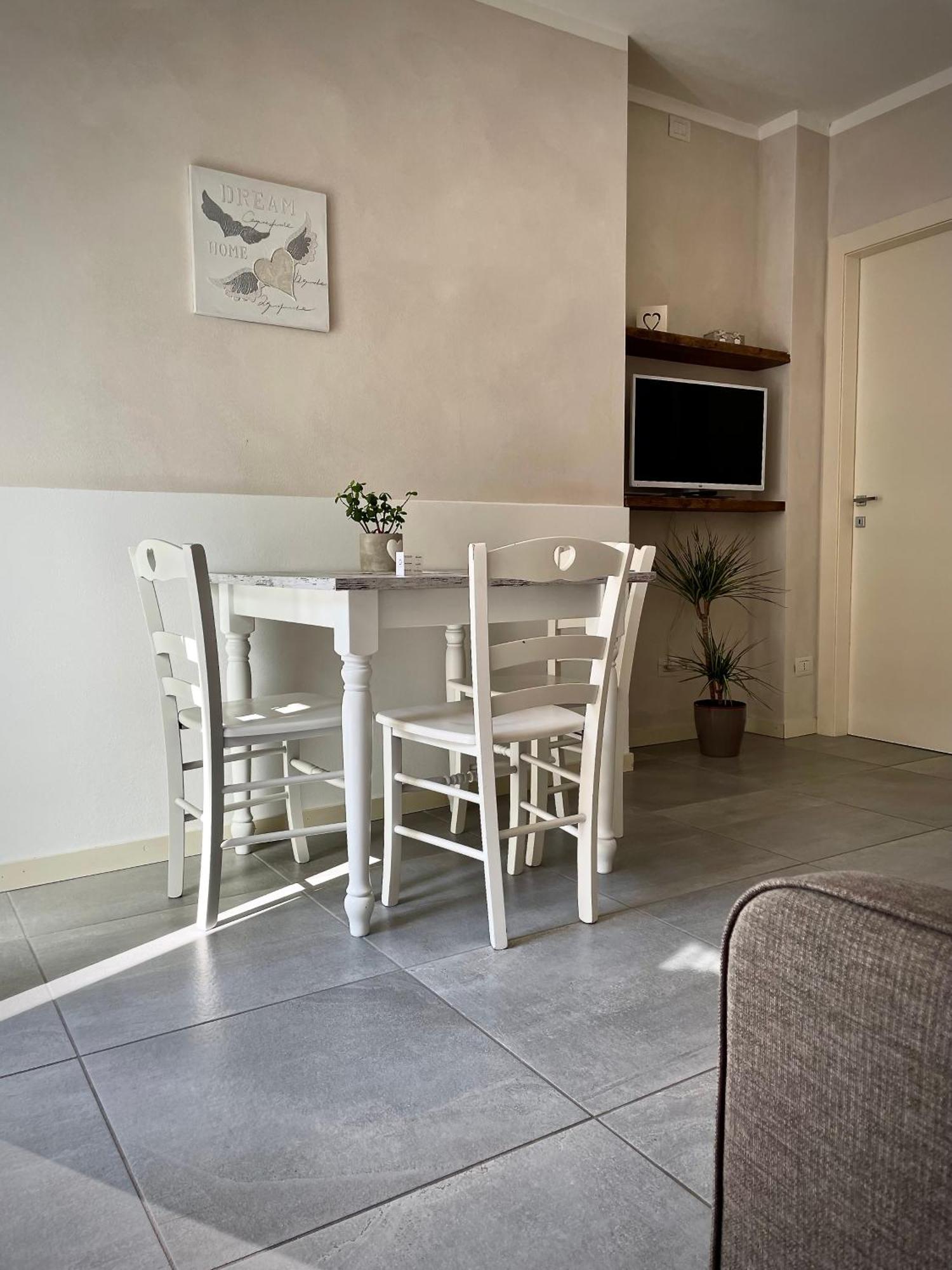 Villa Fontanelle Gardapartments Polpenazze del Garda Eksteriør billede