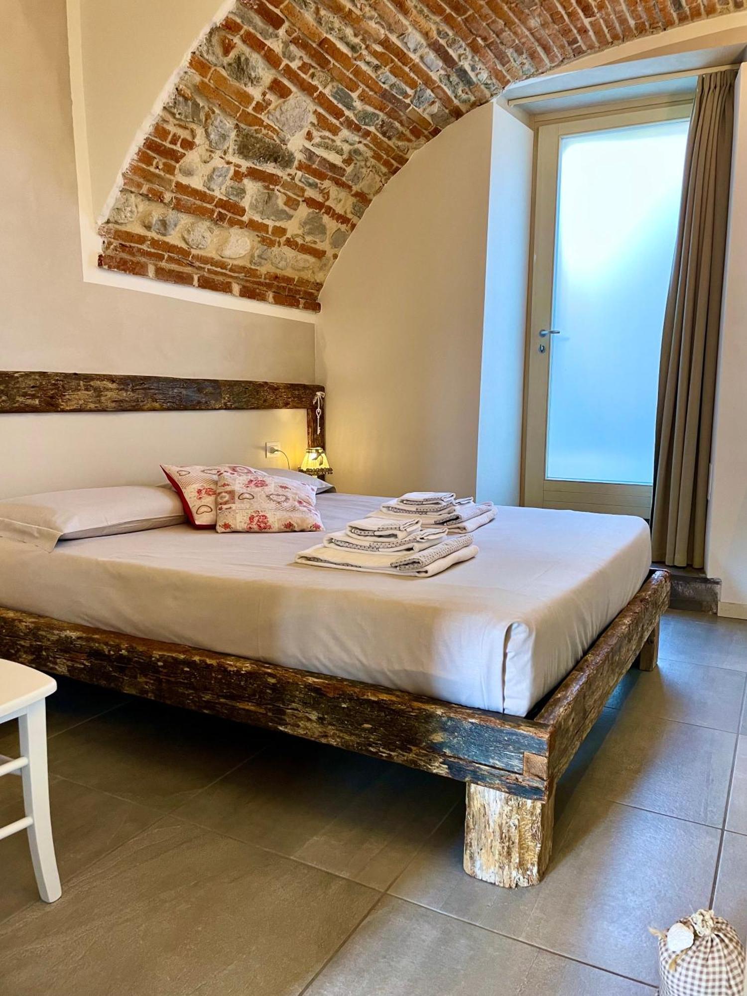 Villa Fontanelle Gardapartments Polpenazze del Garda Eksteriør billede