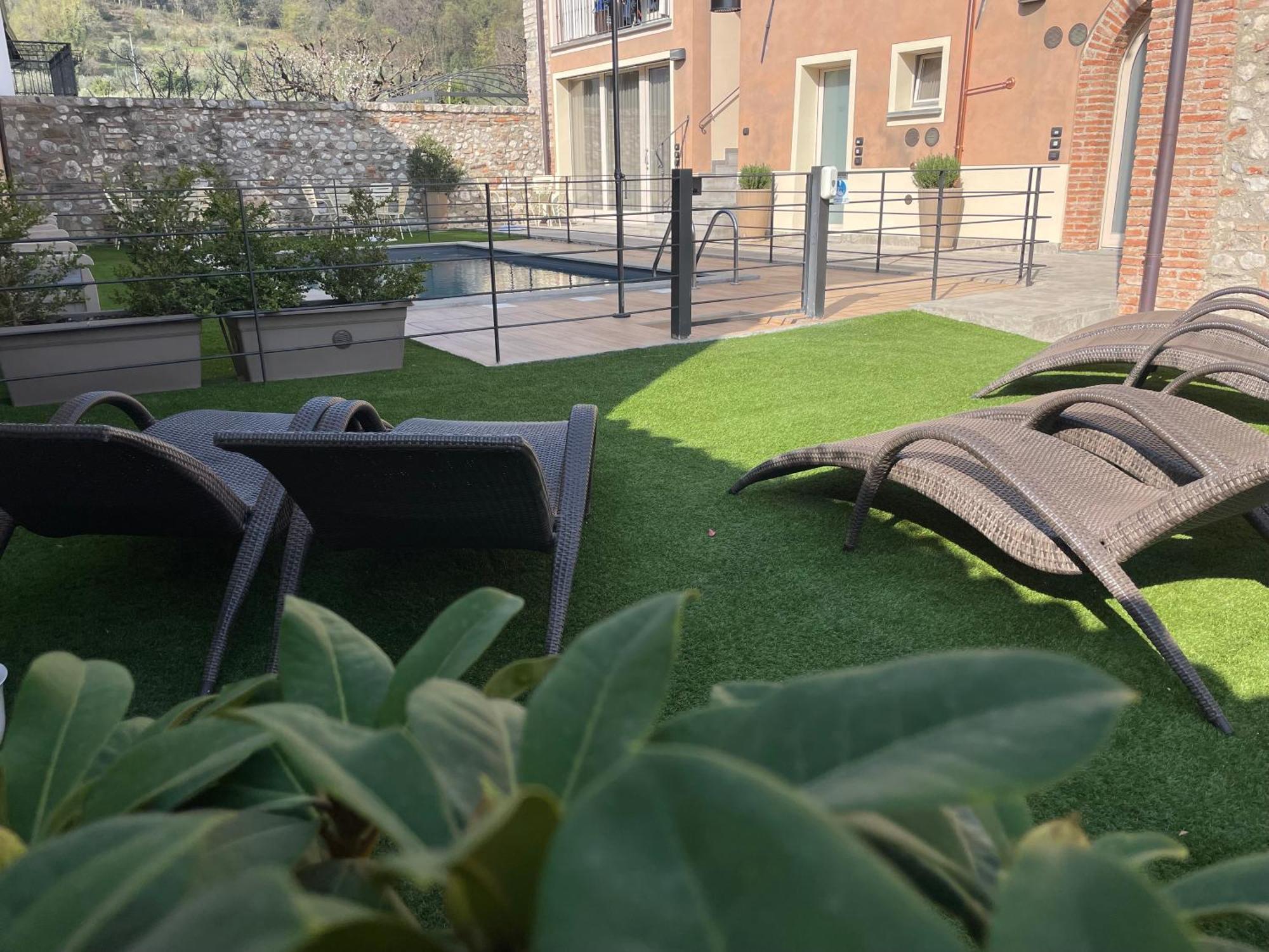 Villa Fontanelle Gardapartments Polpenazze del Garda Eksteriør billede