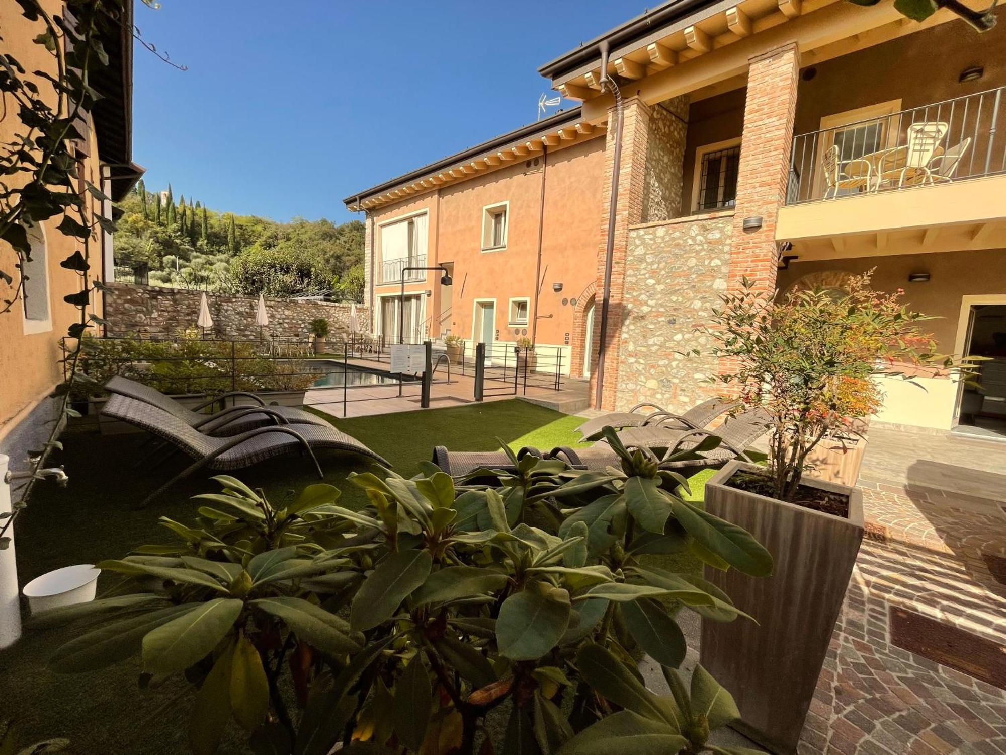 Villa Fontanelle Gardapartments Polpenazze del Garda Eksteriør billede